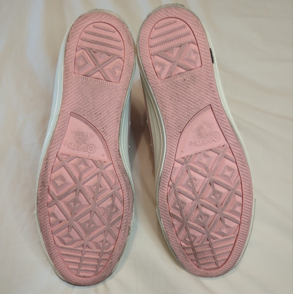 CONVERSE Chuck Taylor All Star Tonal Rosa A03720C International Ed.  Sz 10 EUC - Picture 10 of 13